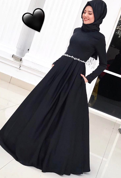 Gamze Polat 2017 siyah elbise